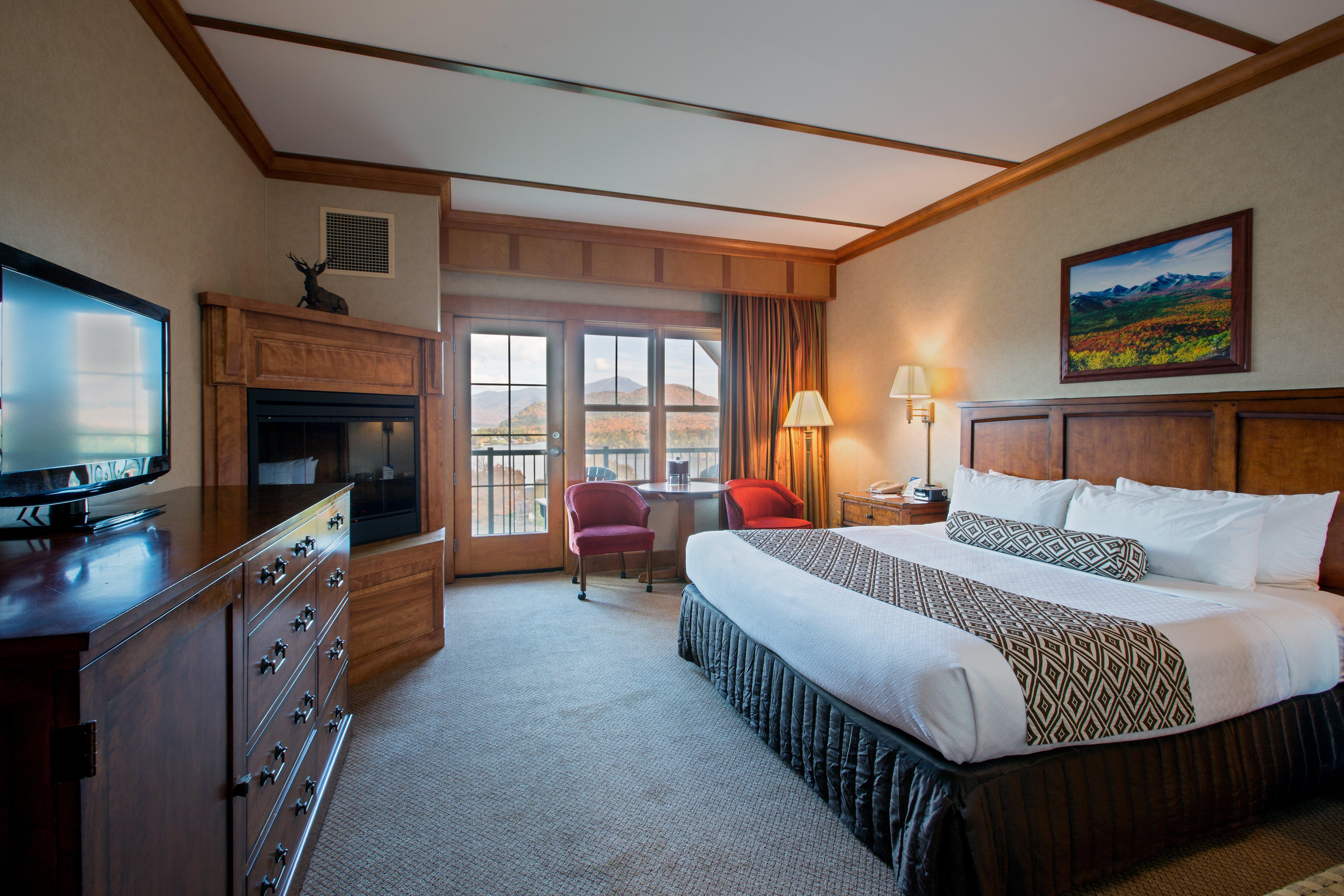 Crowne Plaza Lake Placid By Ihg Exterior photo