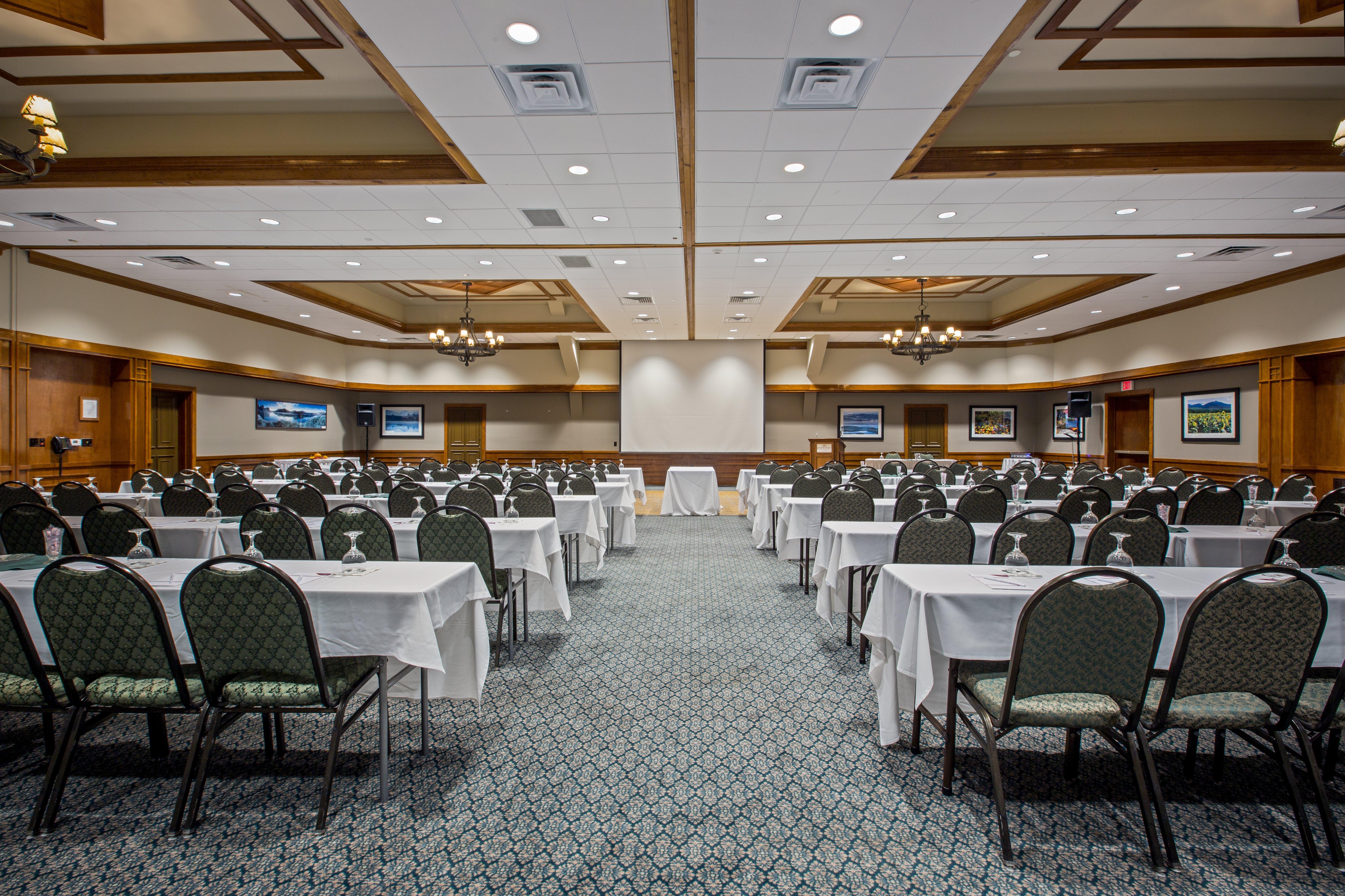 Crowne Plaza Lake Placid By Ihg Exterior photo