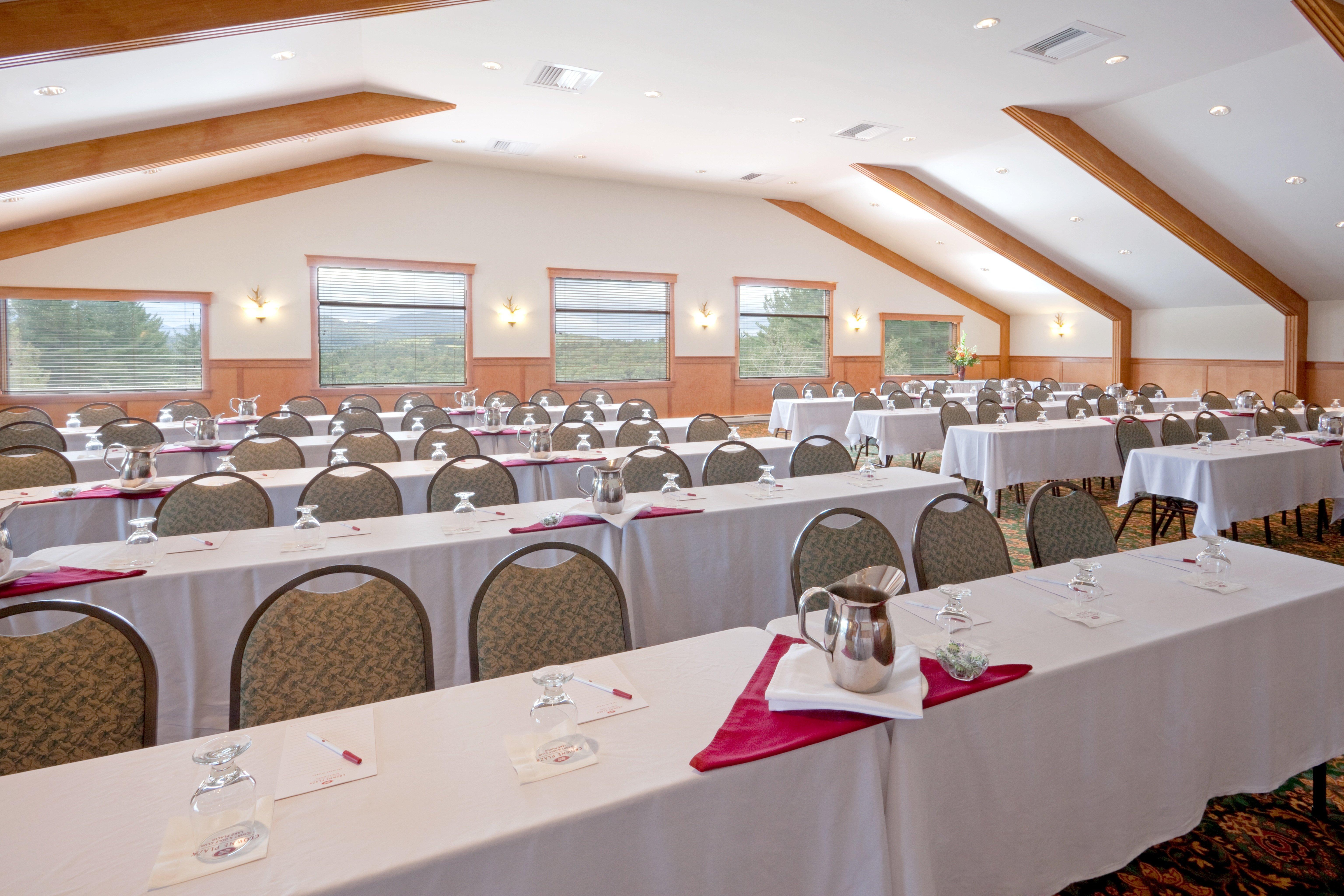 Crowne Plaza Lake Placid By Ihg Exterior photo
