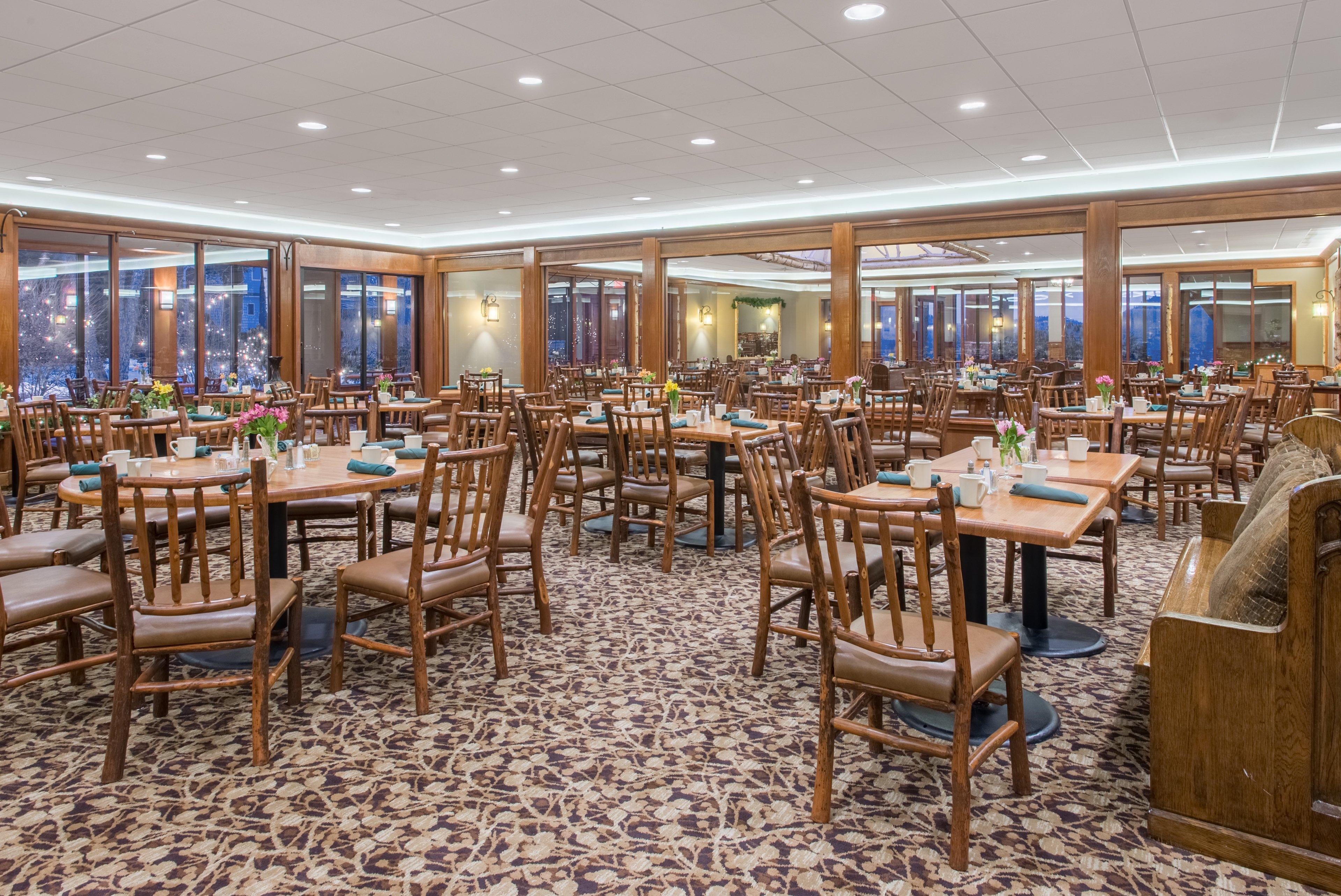 Crowne Plaza Lake Placid By Ihg Exterior photo
