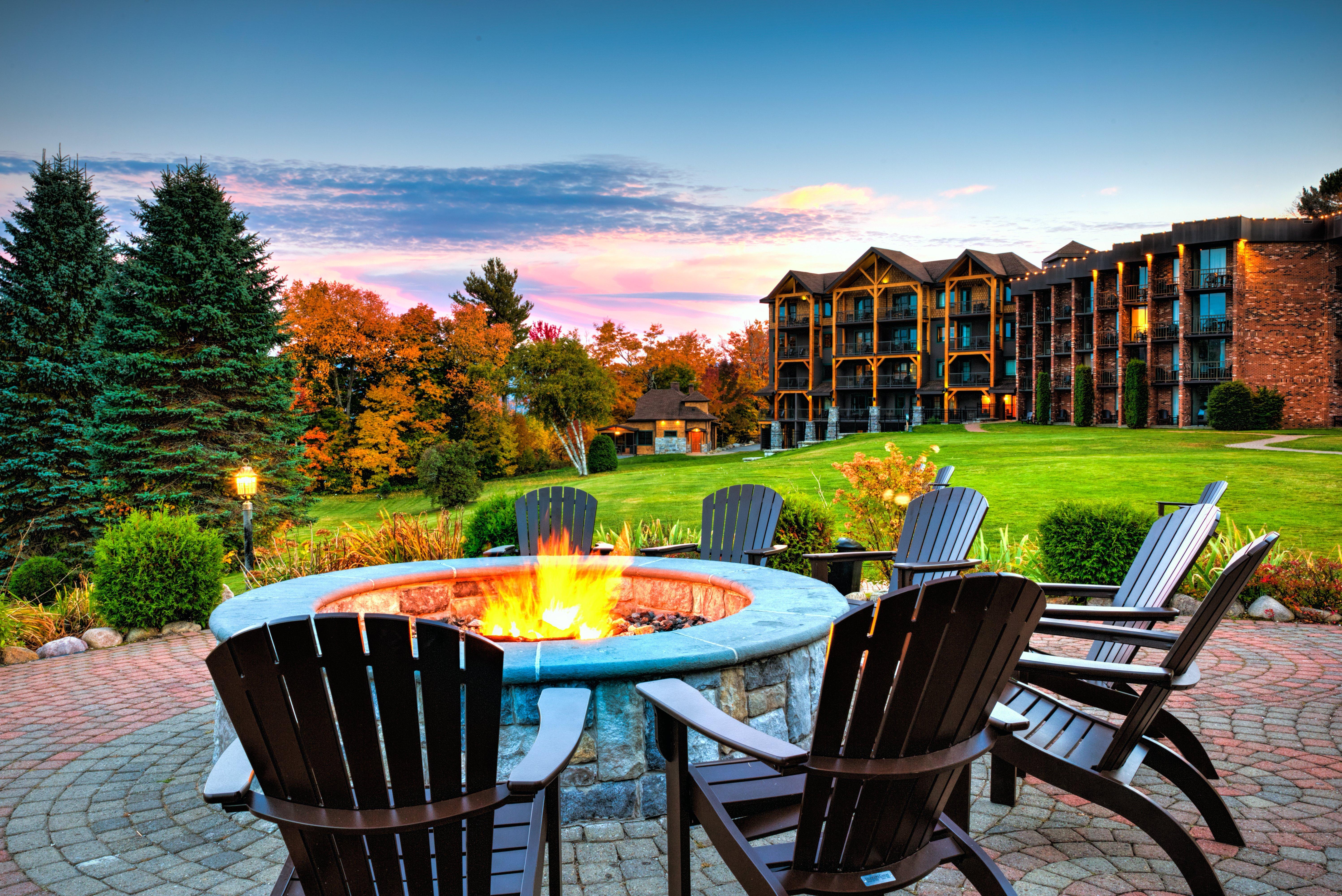 Crowne Plaza Lake Placid By Ihg Exterior photo