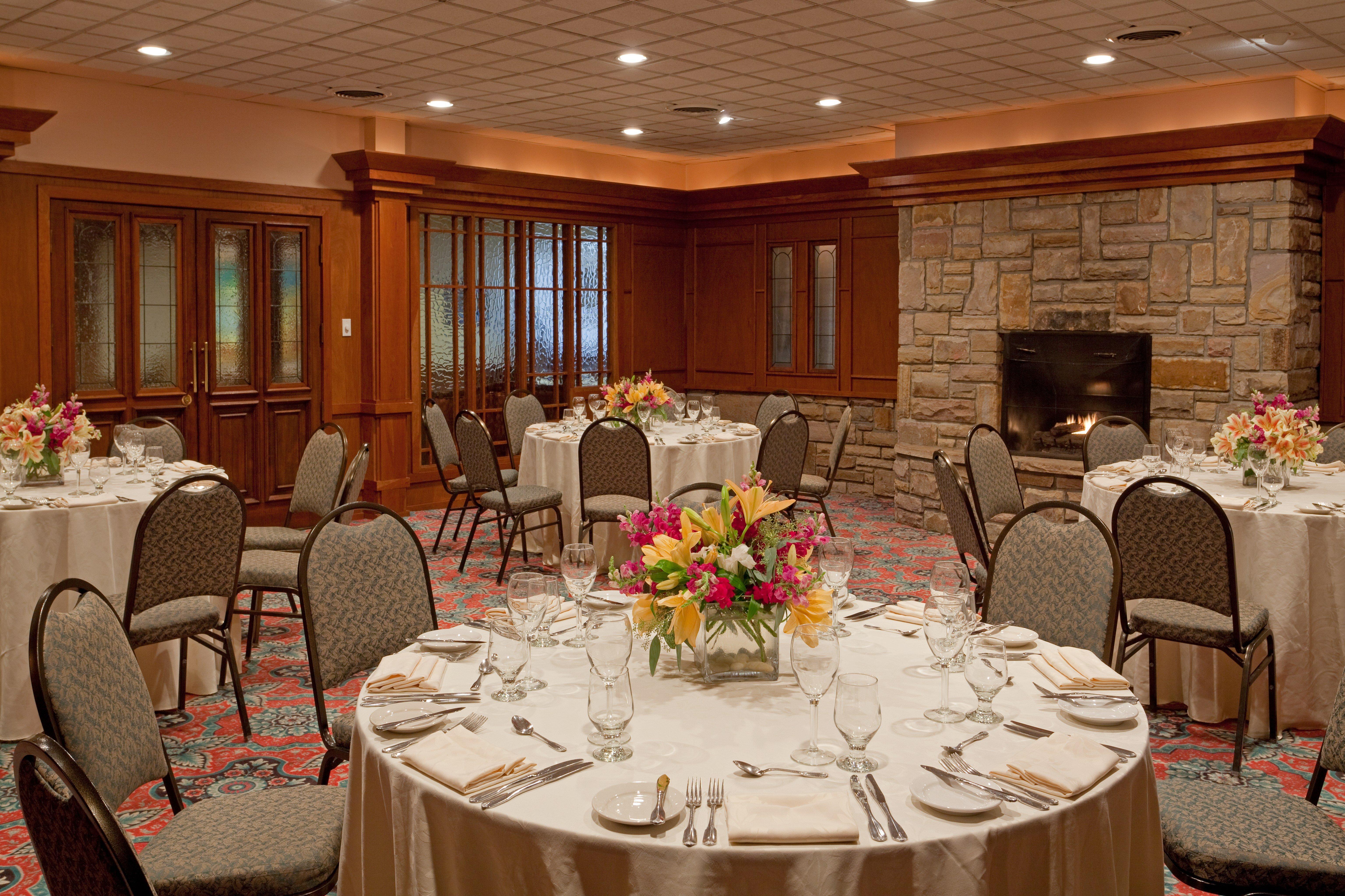 Crowne Plaza Lake Placid By Ihg Exterior photo
