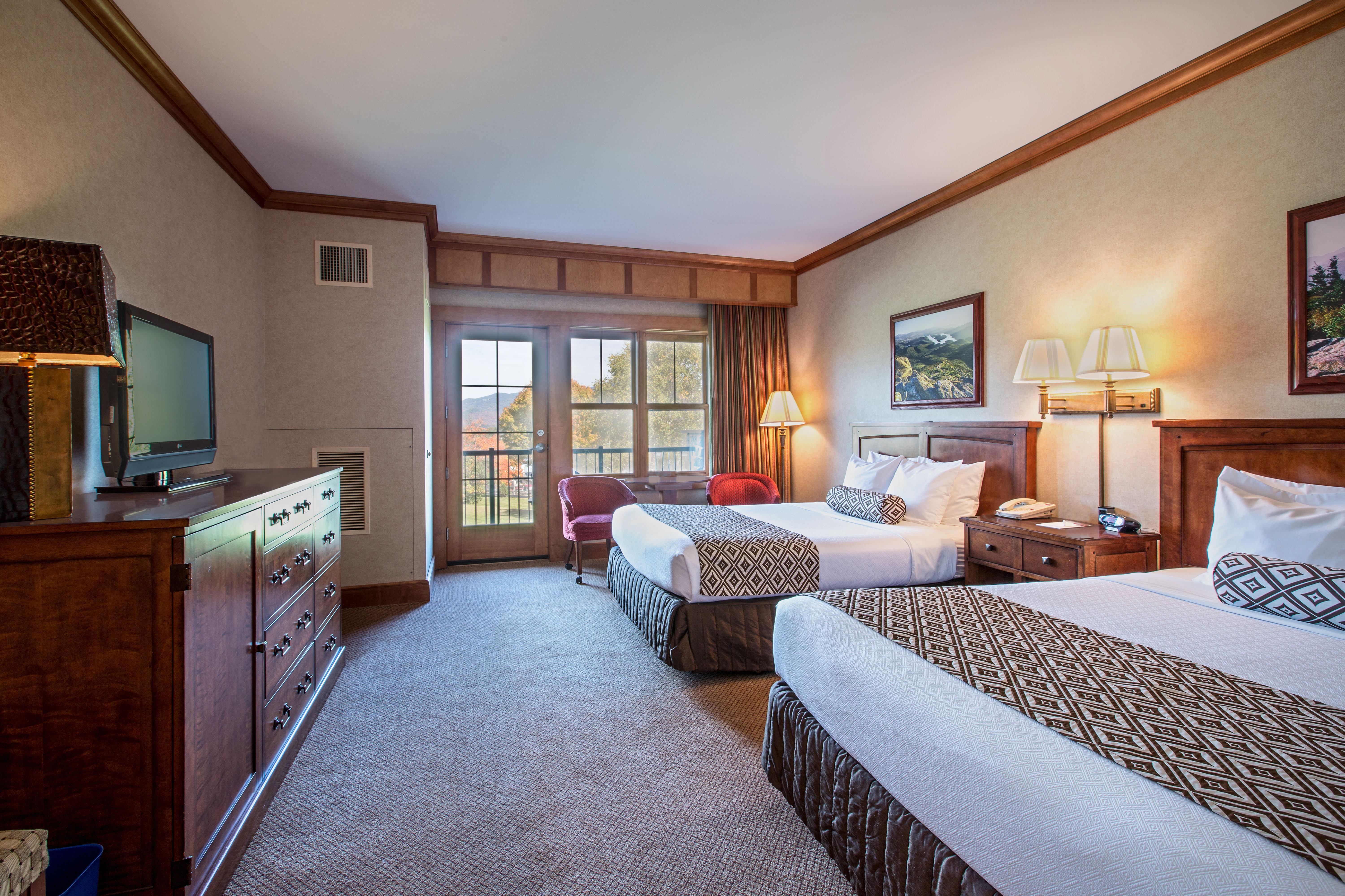 Crowne Plaza Lake Placid By Ihg Exterior photo