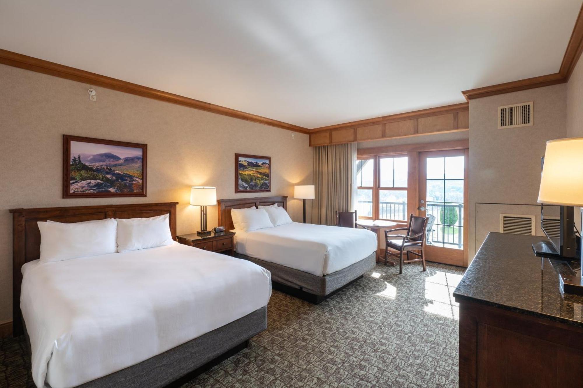 Crowne Plaza Lake Placid By Ihg Exterior photo